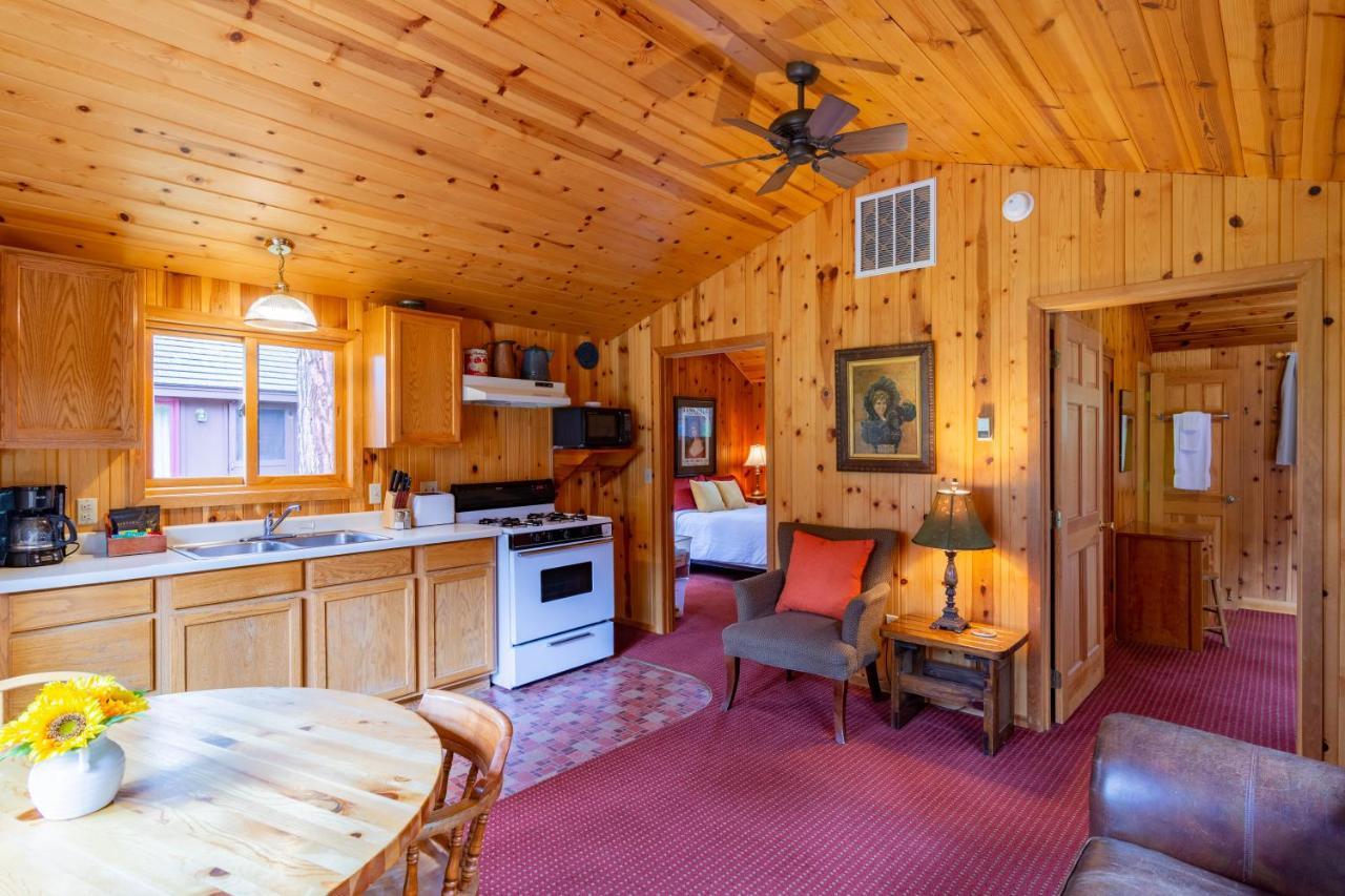 Lake Creek Lodge Camp Sherman Buitenkant foto